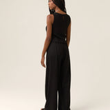 Calça Pantalona de Alfaiataria em Linho e Viscose FSC™ Graviola Preta. Compre online moda sustentável e atemporal na Minimadeia. Roupas femininas estilosas, básicas e sustentáveis. Foto produto 06