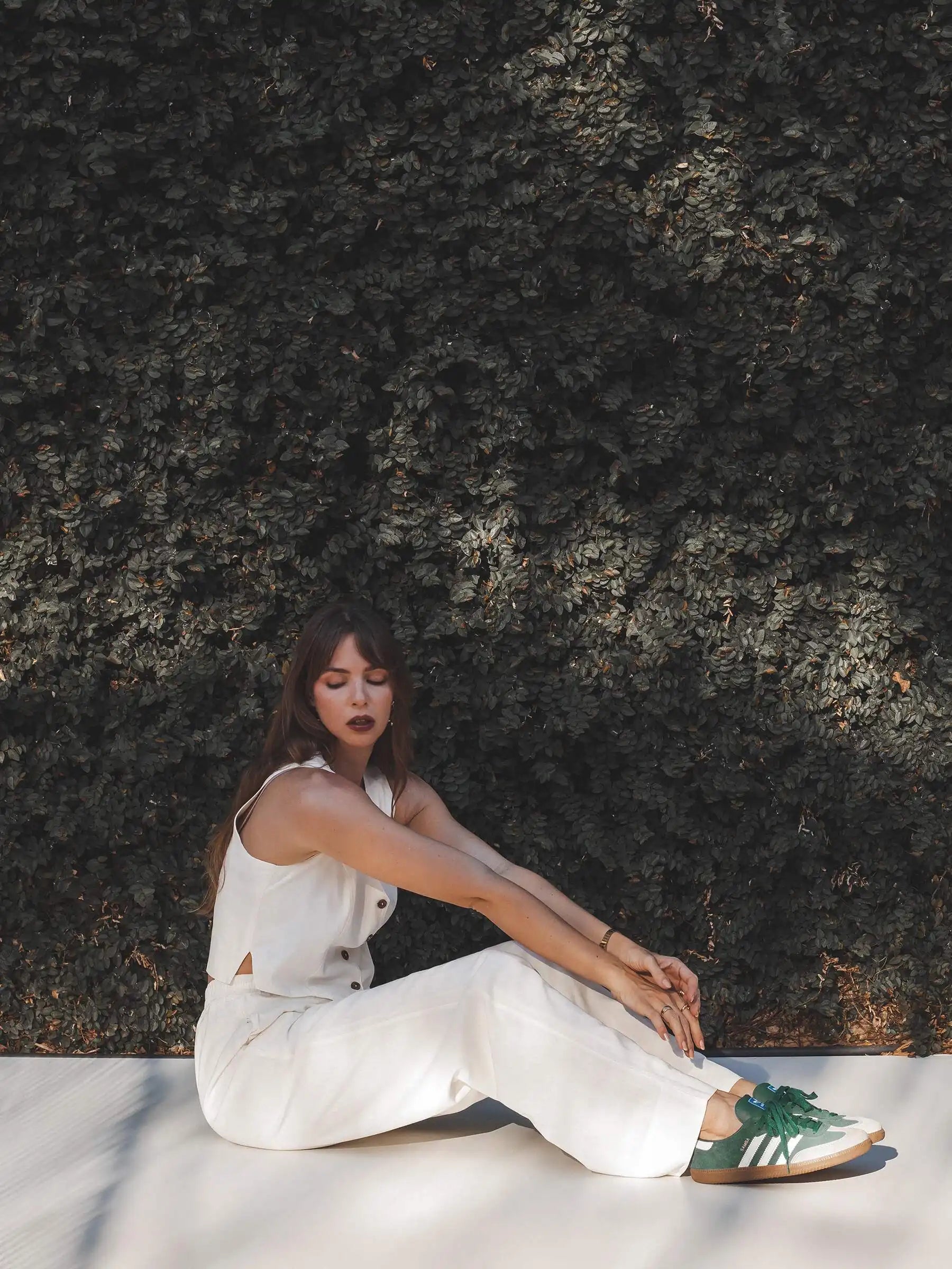 Colete Alfaiataria de Linho e Viscose FSC™ Calêndula Branco Off White. Compre online moda sustentável e atemporal na Minimadeia, marca slow fashion de roupas femininas. Foto produto 15