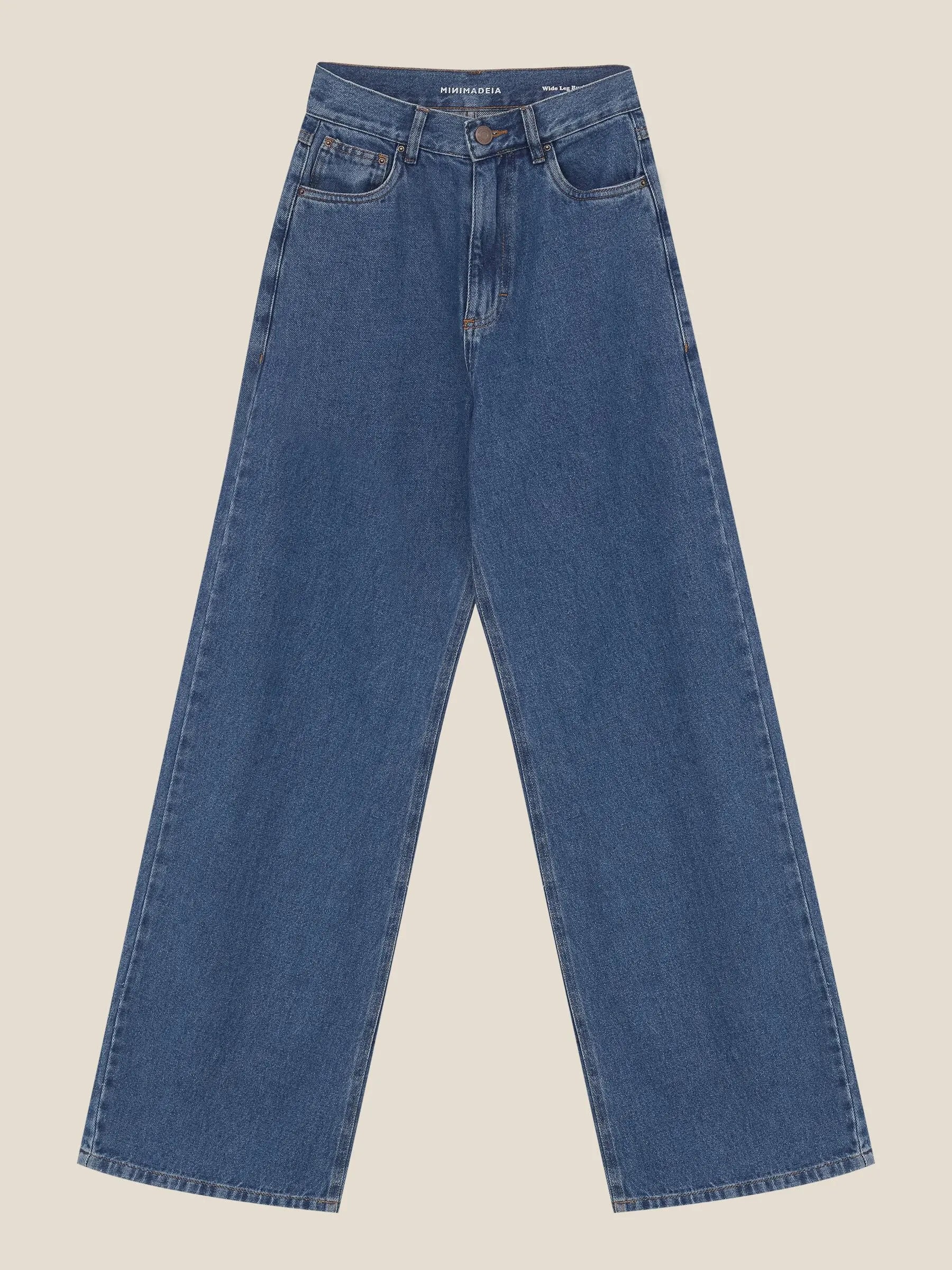 Calça Jeans Wide Leg Buriti Azul Médio Eco Denim™. Compre online moda sustentável e atemporal na Minimadeia. Roupas femininas estilosas, básicas e sustentáveis. Foto produto still 02