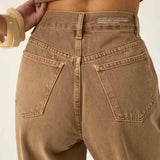Calça Jeans Wide Leg Buriti Marrom Claro Eco Denim™. Compre online moda sustentável e atemporal na Minimadeia. Roupas femininas estilosas, básicas e sustentáveis. Foto produto ABR25 06