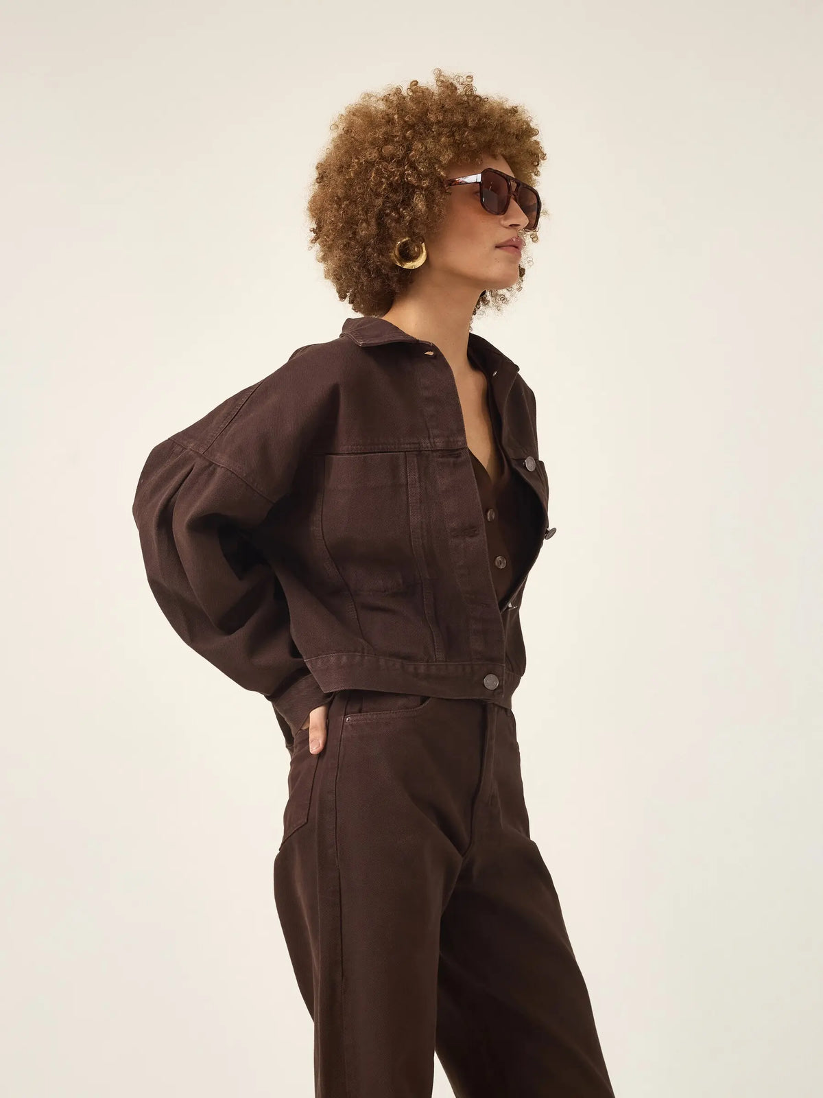 Jaqueta Jeans Oversized Andiroba Marrom Escuro Eco Denim™ – MINIMADEIA