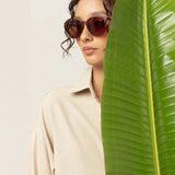 Camisa Oversized Cupuaçu de Linho e Viscose FSC™ Bege Claro. Compre online moda sustentável e atemporal na Minimadeia, marca slow fashion de roupas femininas. Foto produto MAR26 13