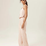 Colete Alfaiataria Calêndula de Linho e Viscose FSC™ Rosa Claro. Compre online moda sustentável e atemporal na Minimadeia, marca slow fashion de roupas femininas. Foto produto MAR26 03
