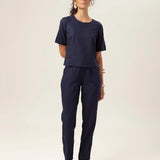 Blusa Tulipa de Linho e Viscose FSC™ Azul Escuro. Compre online moda sustentável e atemporal na Minimadeia, marca slow fashion de roupas femininas. Foto produto MAR26 02