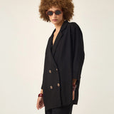Blazer Alfaiataria Sândalo de Linho e Viscose FSC™ Preto. Compre online moda sustentável e atemporal na Minimadeia, marca slow fashion de roupas femininas. Foto produto ABR25 04