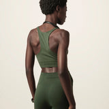 Calça Legging Flora Seamless Verde Escuro Activewear. Compre online moda sustentável e atemporal na Minimadeia, marca slow fashion de roupas femininas. Foto produto JUN26 10