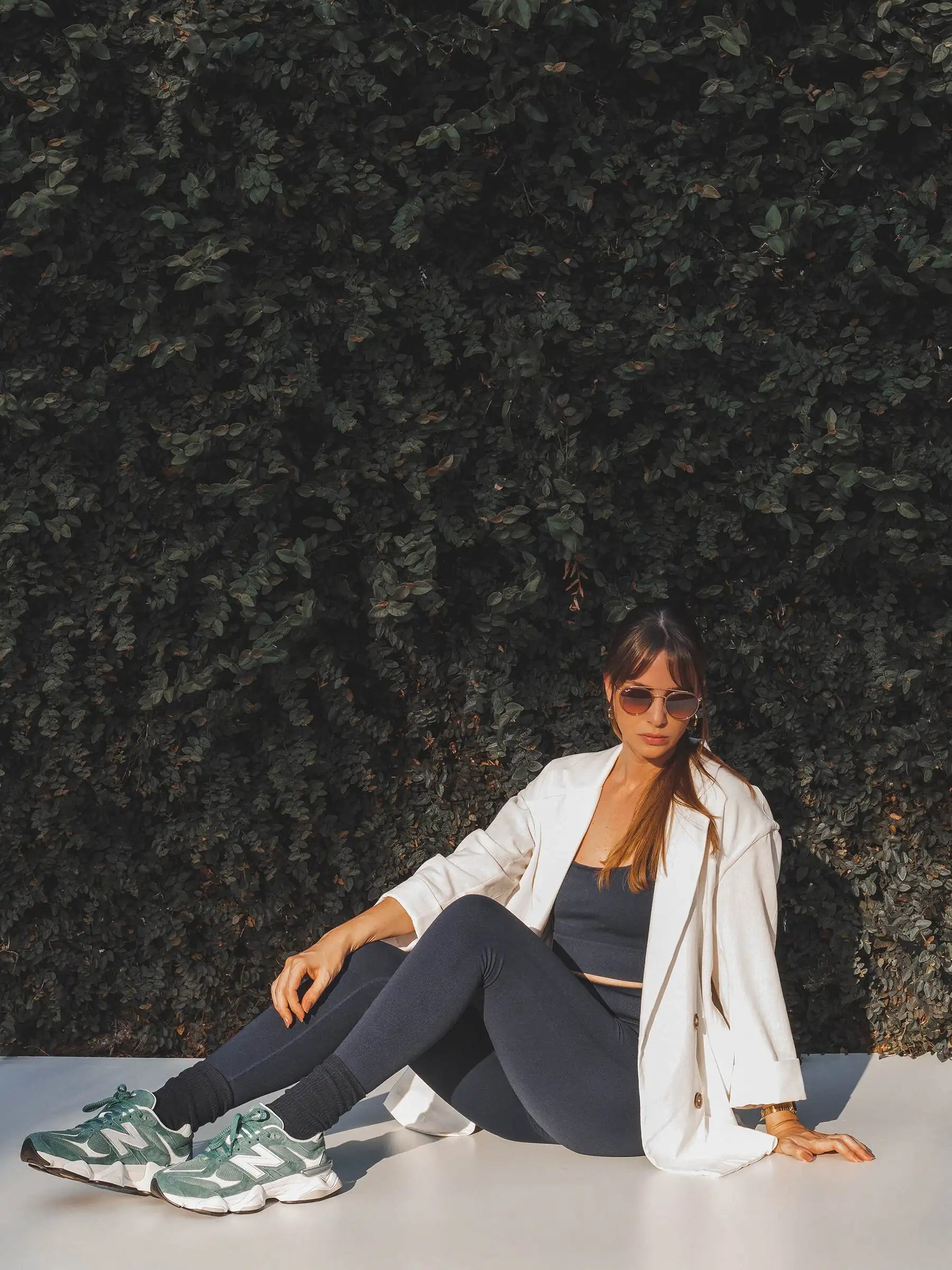 Top Flora Seamless Azul Escuro Athleisure. Compre online moda sustentável e atemporal na Minimadeia, marca slow fashion de roupas femininas. Foto produto SET25 20