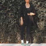 Top Flora Seamless Preto Athleisure. Compre online moda sustentável e atemporal na Minimadeia, marca slow fashion de roupas femininas. Foto produto SET25 21