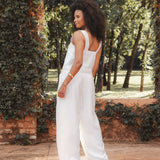 Calça Alfaiataria Pantalona Agave em Viscose FSC™ Branca Off White. Compre online moda sustentável e atemporal na Minimadeia, marca slow fashion de roupas femininas. Foto produto DEZ25 04
