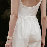 Calça Pantacourt Ipê em Algodão BCI™ Branca Off White. Compre online moda sustentável e atemporal na Minimadeia, marca slow fashion de roupas femininas. Foto produto SET26 10
