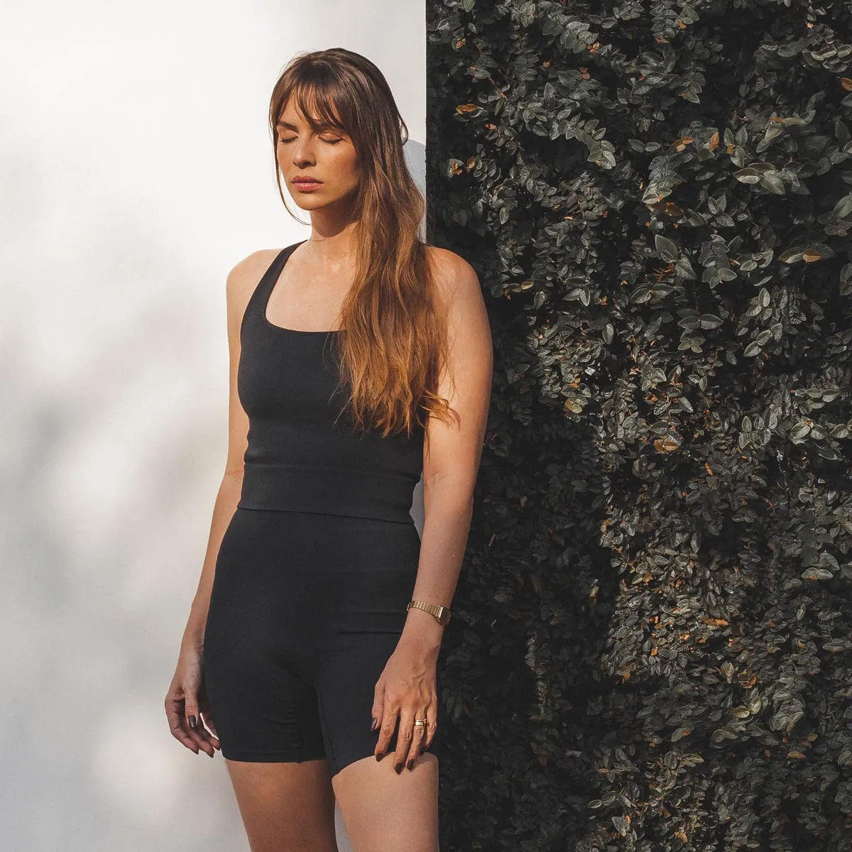 Conheça a coleção Athleisure da Minimadeia. Roupas sustentáveis feitas com propósito, conforto e praticidade para o dia a dia. Compre moda fitness sustentável e atemporal na Minimadeia, aqui você encontra uma linha completa de modelos activewear com estilo minimalista, cores neutras para dar mais praticidade na sua rotina.