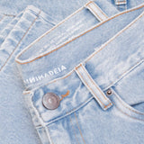Calça Jeans Wide Leg Azul Claro Eco Denim™. Compre online moda sustentável e atemporal na Minimadeia. Roupas femininas estilosas, básicas e sustentáveis. Foto produto 07