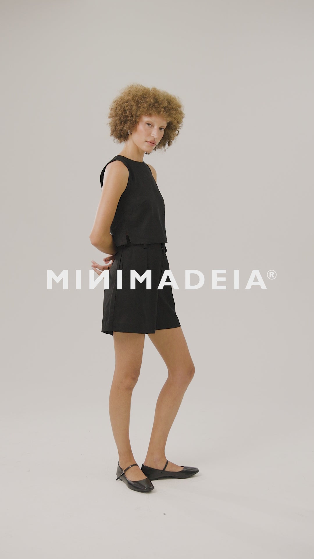 Regata Angico Preta & Shorts Jambo Preto VIDEOLOOK-ABR26-23-SKU-104203PT-102903PT